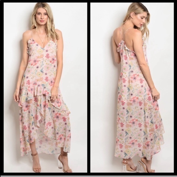 ❣️Sale was $45 down sizing❣️ Ruffled floral high low dress - Picture 1 of 5